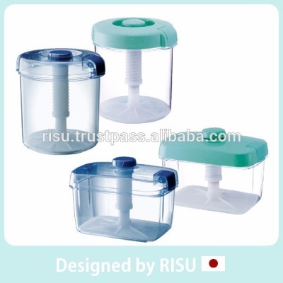 Popular plastic kitchen ware pickle container for home use with various sizes